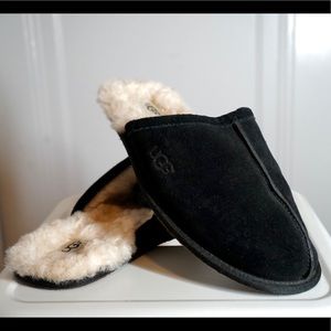 Men’s UGG Slippers